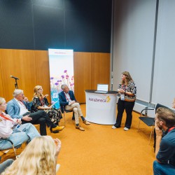 56.NRS_EmiroSmolders_DSA08000 56.NRS_EmiroSmolders_DSA08000