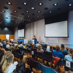 95.NRS_EmiroSmolders_DSA08021 95.NRS_EmiroSmolders_DSA08021