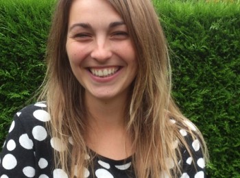 Leonie Alberts received NRS Travel Grant